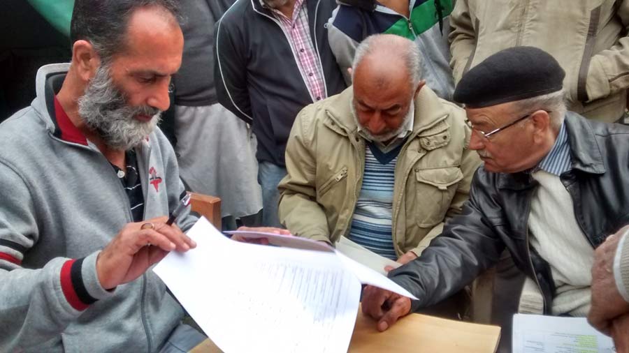 DISTRIBUTION OF FLOOD RELIEF AT MASJID MUSTAFAA SUTHRA SHAHI