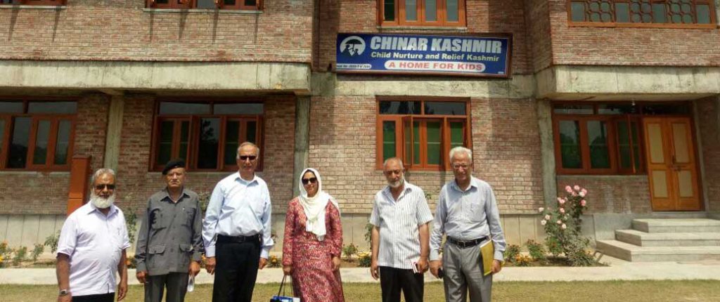Dr Roshan Ara of British Kashmir Charitable Foundation from Birmingham UK Visited CHINAR KASHMIR Home