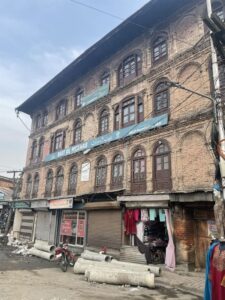 CHINAR Kashmir's Cultural Tour of Old Srinagar City