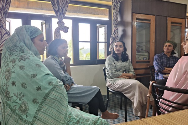 Volunteers Meet and Greet Held at CHINAR Kashmir Home
