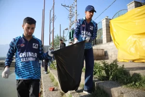 CK Home Students Join Cleanliness Drive at Dal Lake