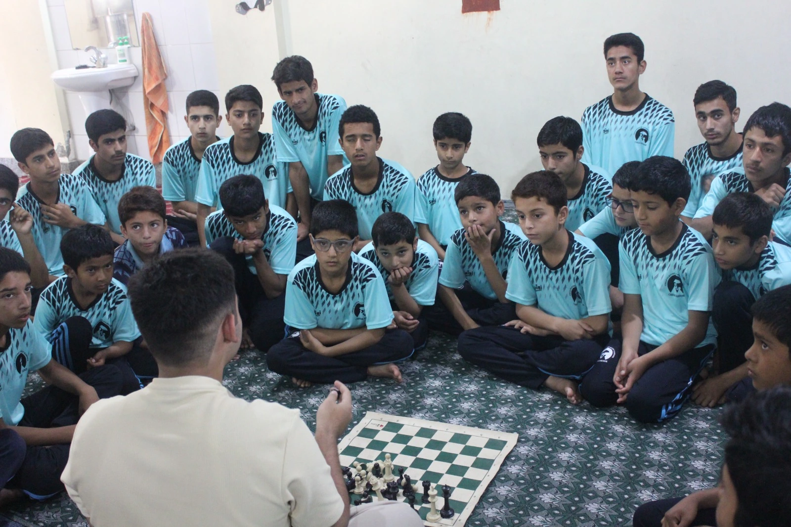 Picture 2 from Celebrating International Chess Day at CHINAR Home with IIMUN Volunteers