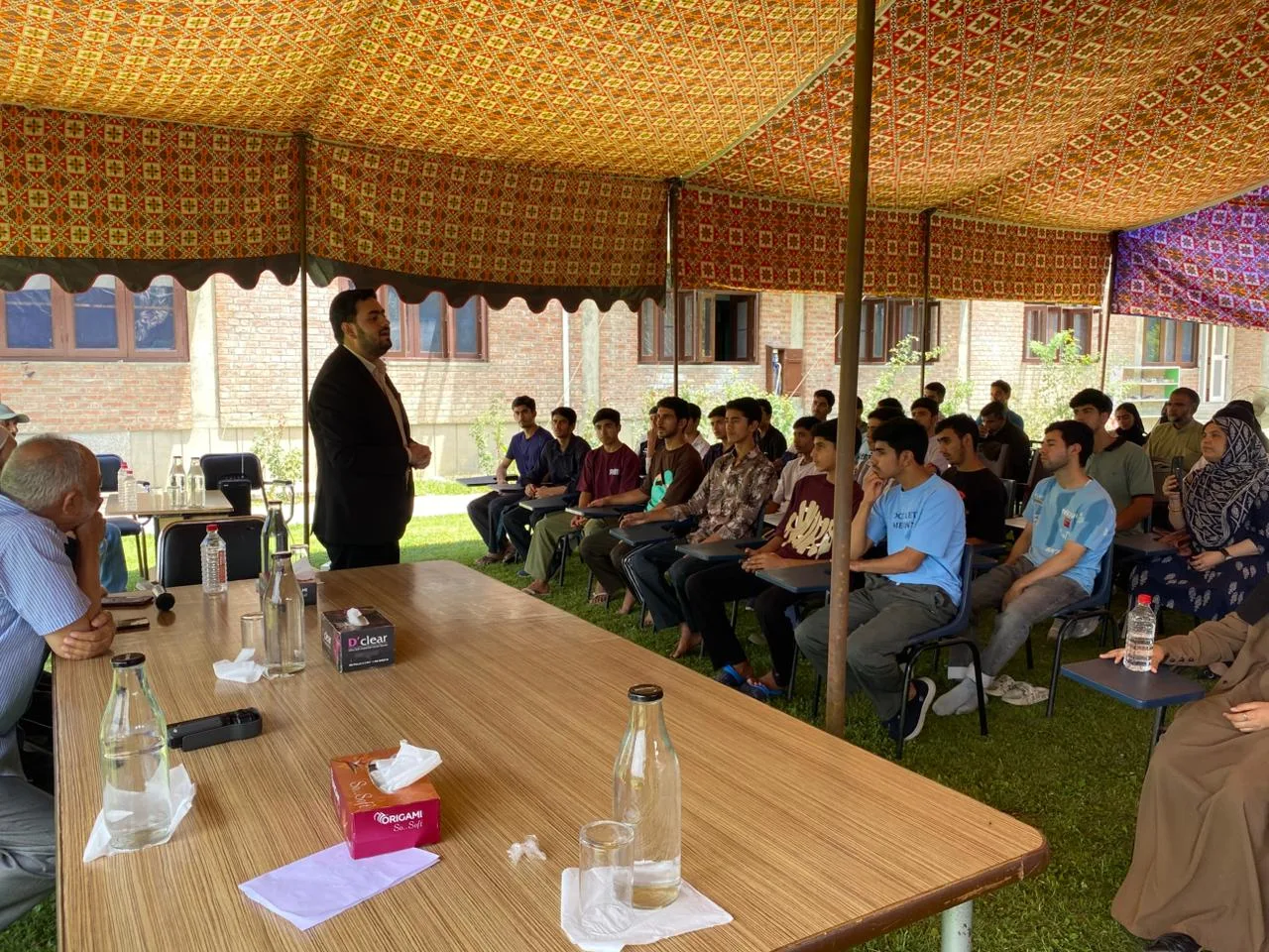 Picture 6 from the Event - CHINAR Kashmir Hosts Inspiring Session on Law as a Career with IDIA's Suhaib Salman